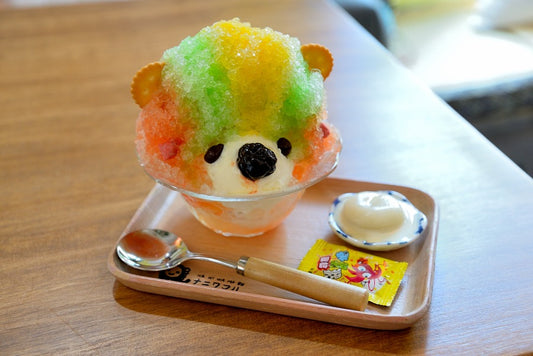 花蓮美食「浪花丸」. 療癒系彩虹熊刨冰 融化妳的口與心