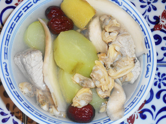 清熱利濕—合掌瓜淮山蜆肉湯